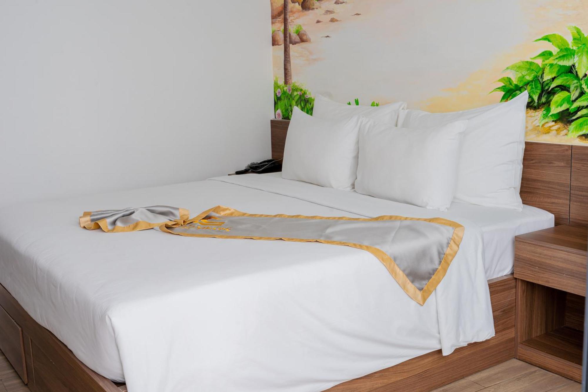 Lee Charming Hotel Nha Trang Zewnętrze zdjęcie